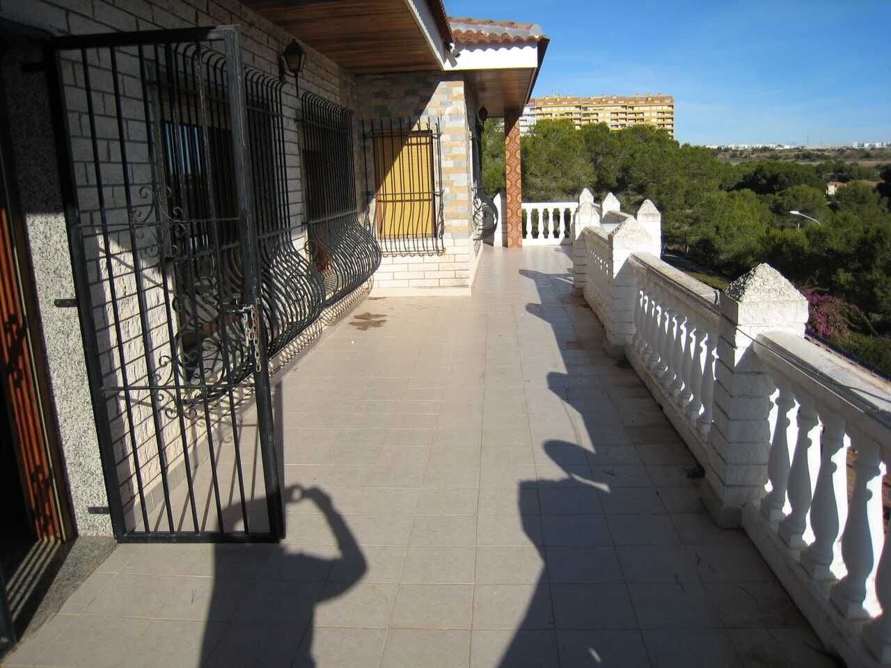 Villa de 10 Dormitorios en Las Ramblas, Orihuela Costa - 8