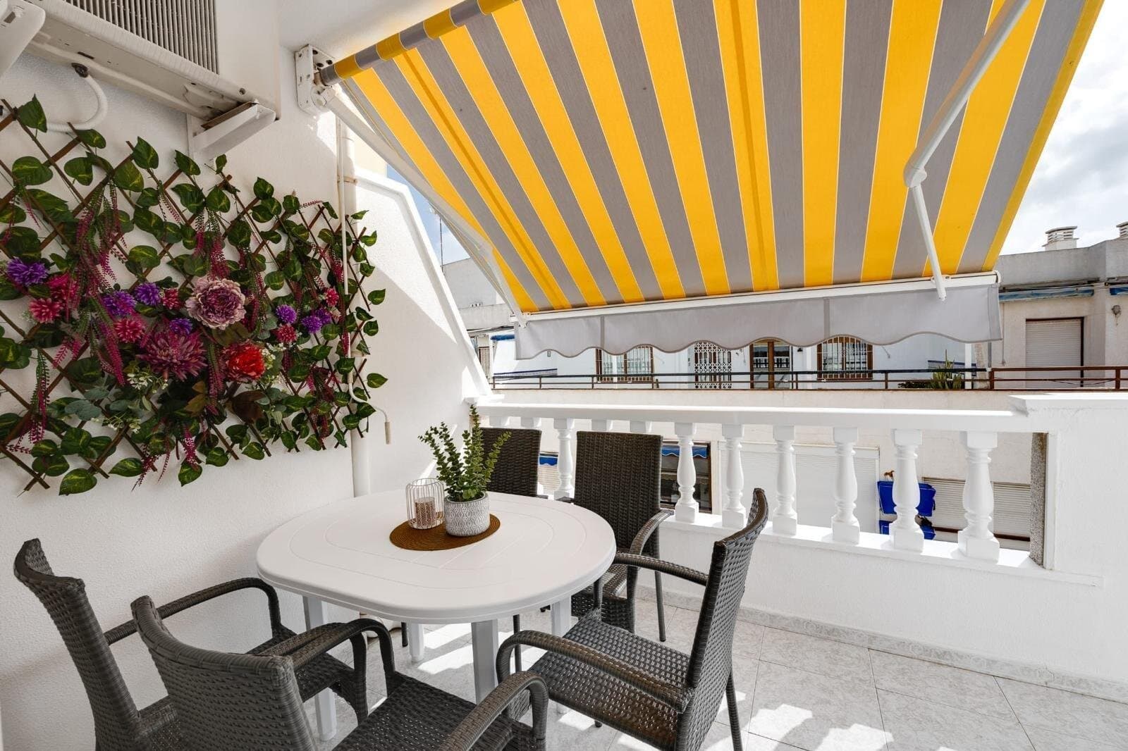 2-Bedroom Apartment in Estacion de Autobuses, Torrevieja - 14