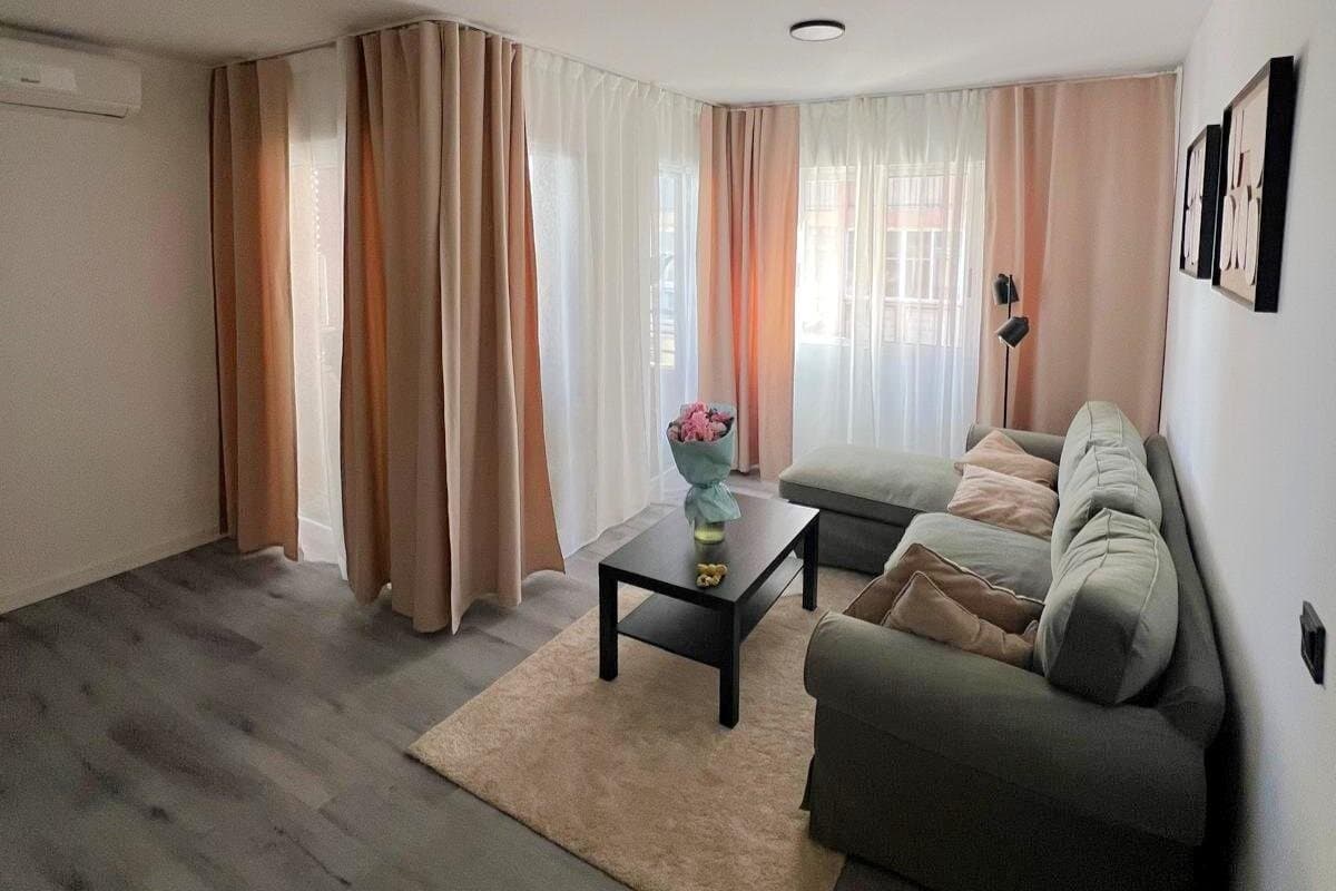 2-Bedroom Apartment in Estacion de Autobuses, Torrevieja