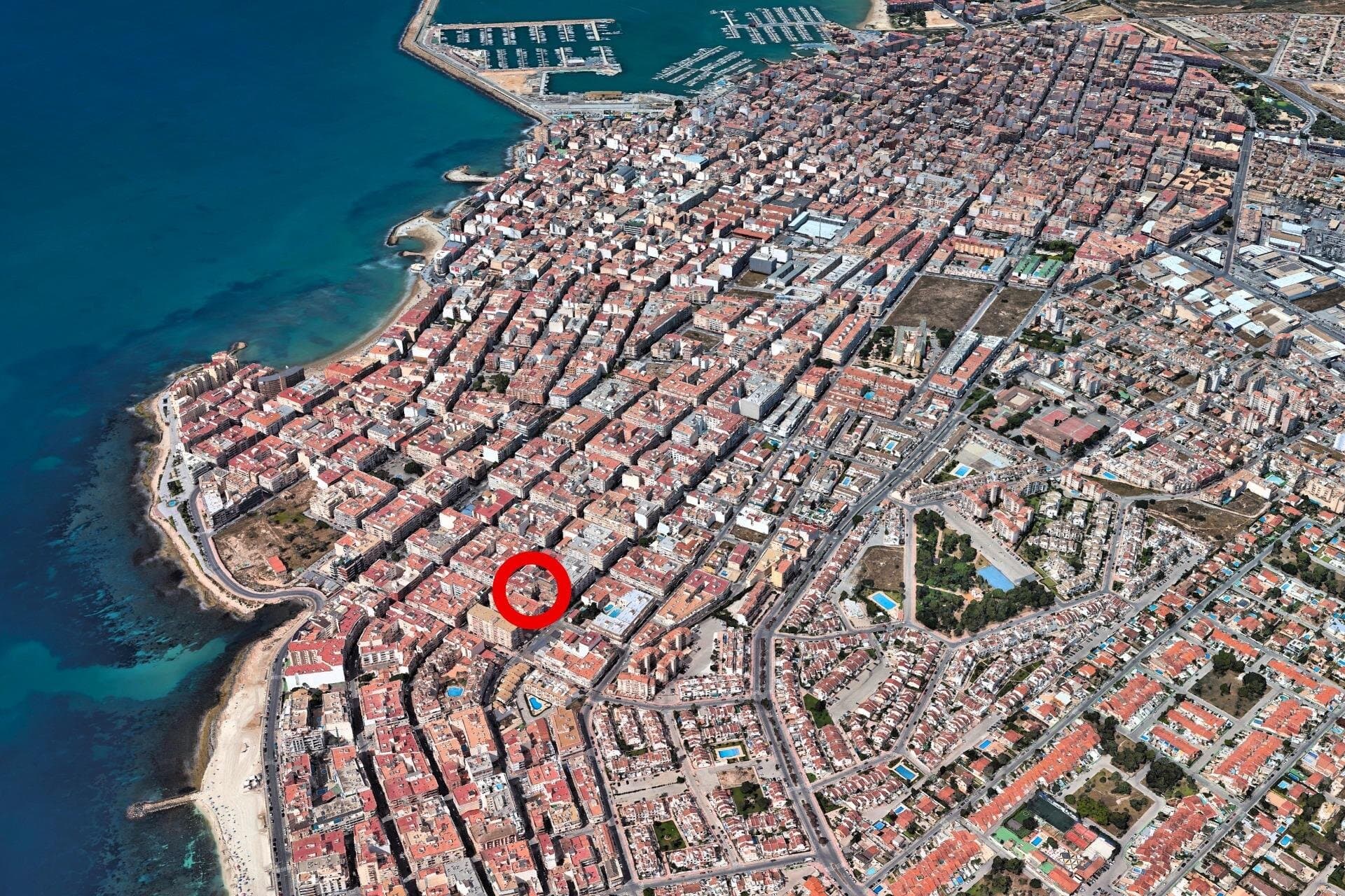 2-Bedroom Apartment in Estacion de Autobuses, Torrevieja - 17