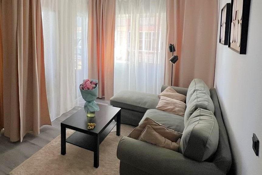 2-Bedroom Apartment in Estacion de Autobuses, Torrevieja - 4