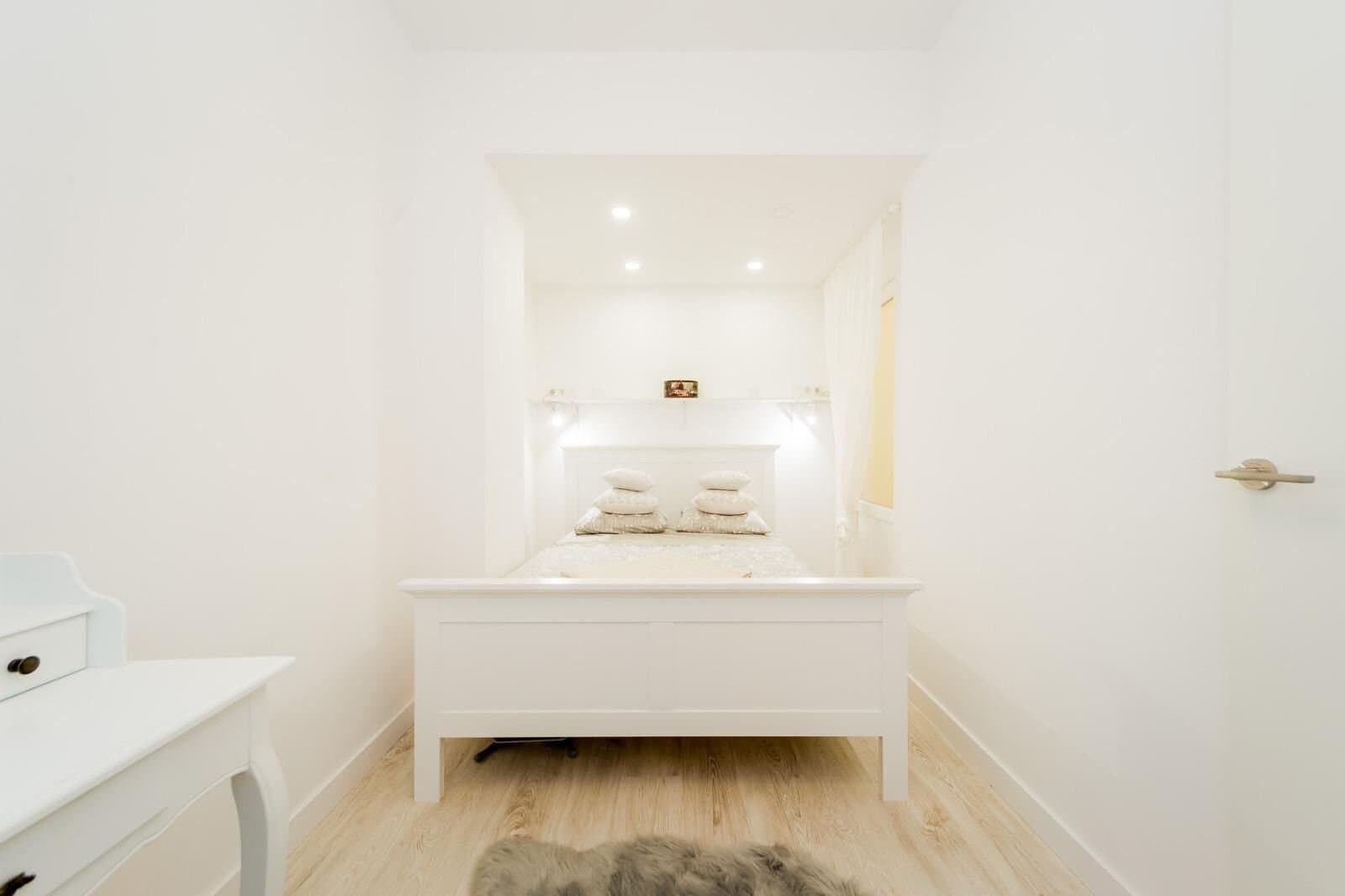1-Bedroom Apartment in Torrevieja, Torrevieja - 12