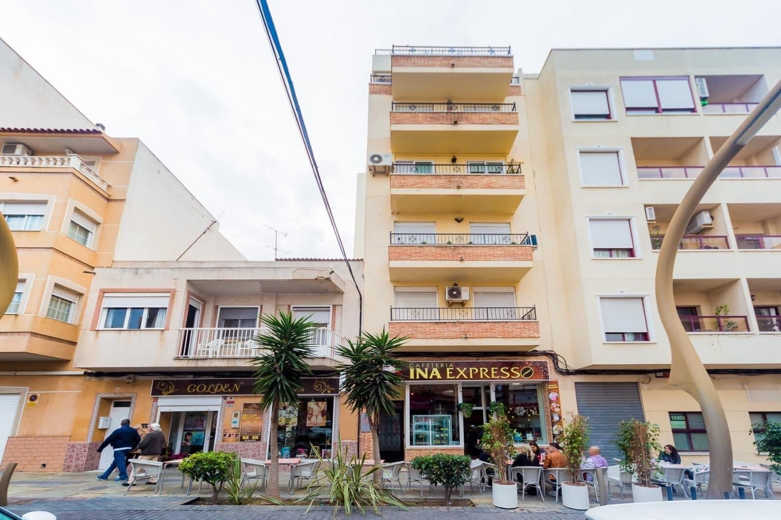 1-Bedroom Apartment in Torrevieja, Torrevieja - 16