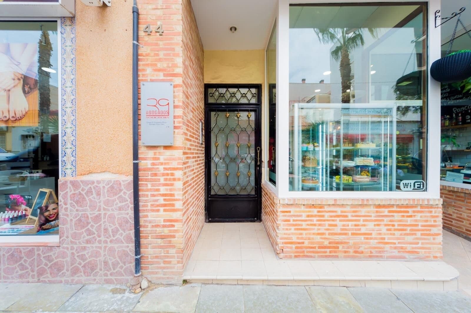 1-Bedroom Apartment in Torrevieja, Torrevieja - 17