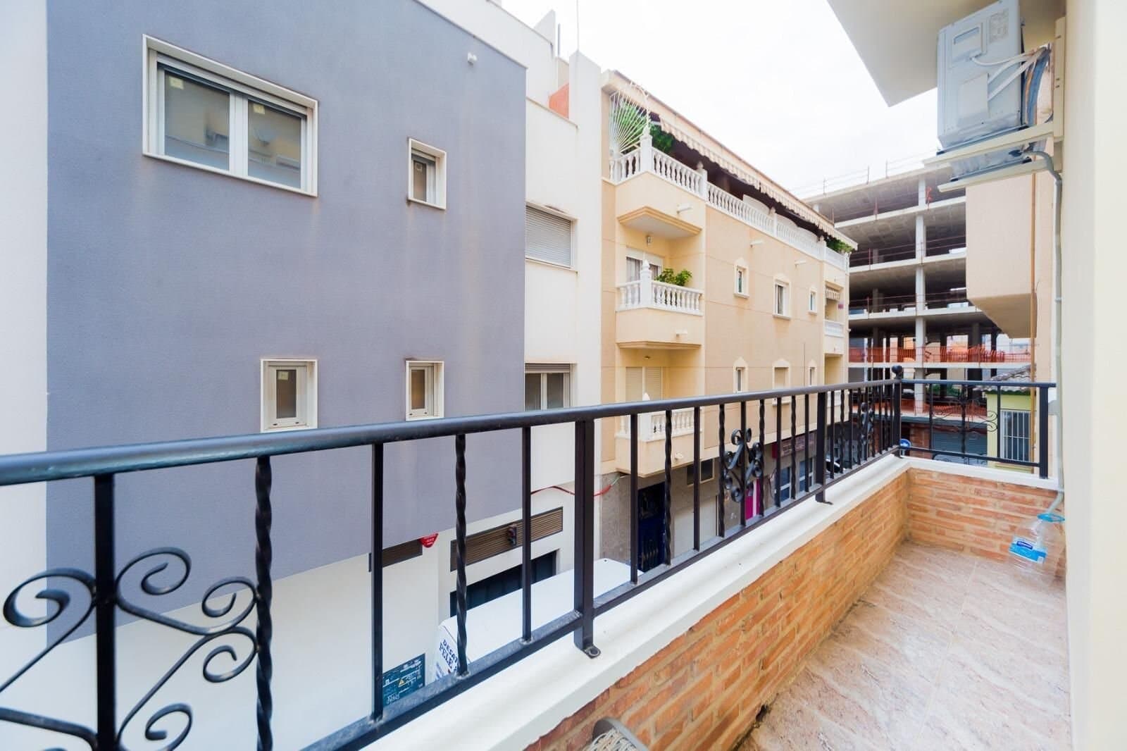 1-Bedroom Apartment in Torrevieja, Torrevieja - 19