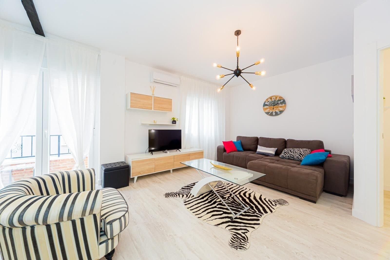 1-Bedroom Apartment in Torrevieja, Torrevieja - 2