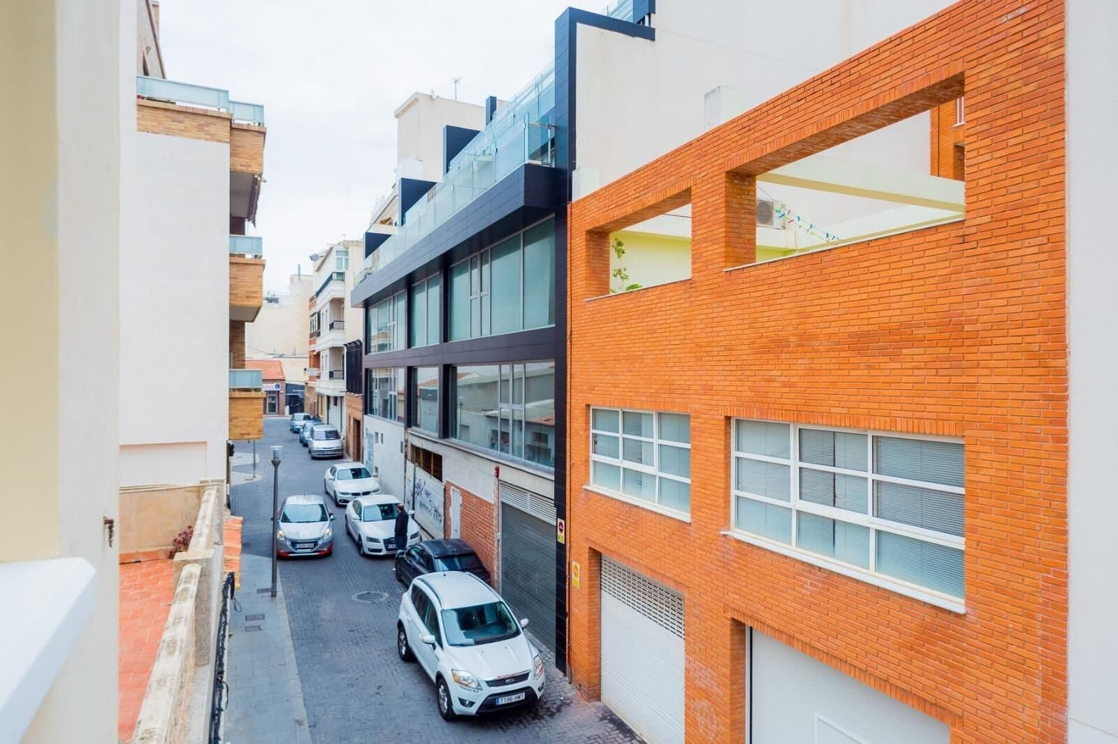 1-Bedroom Apartment in Torrevieja, Torrevieja - 21