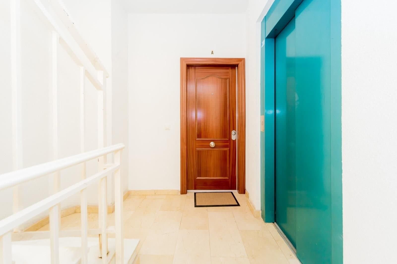 1-Bedroom Apartment in Torrevieja, Torrevieja - 22