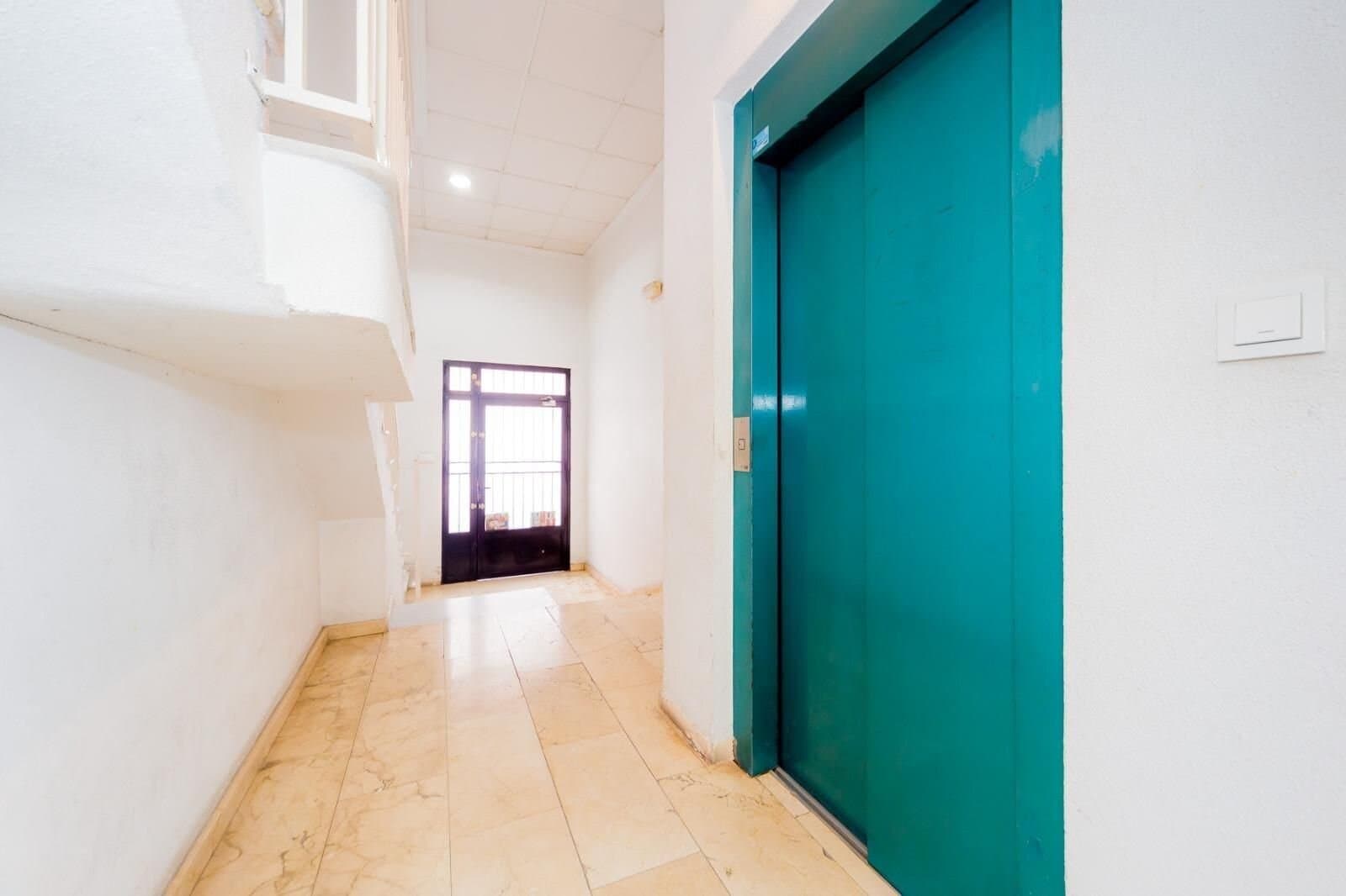 1-Bedroom Apartment in Torrevieja, Torrevieja - 24