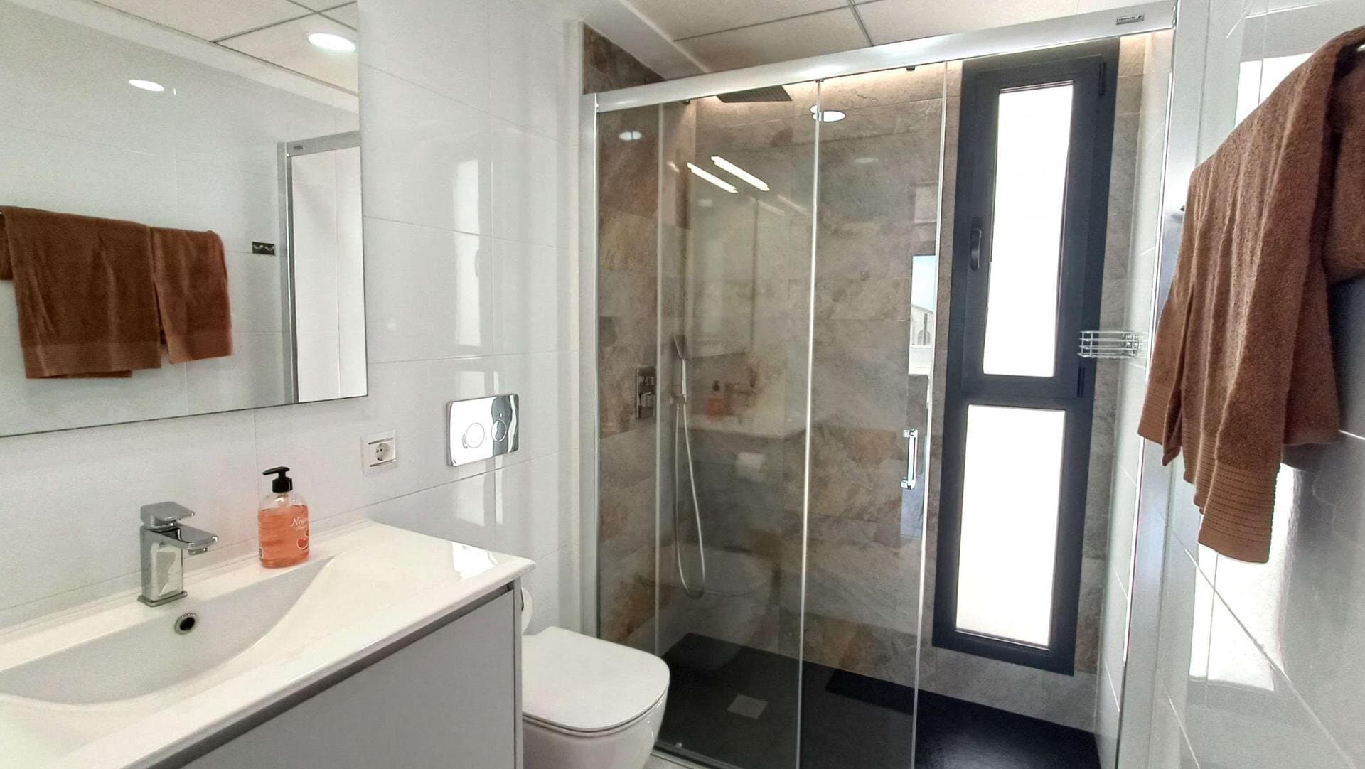 3-Bedroom Villa in Comunidad Valenciana, Algorfa - 17