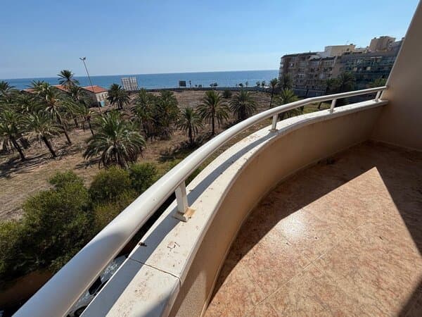 3-Bedroom Apartment in Playa del Cura, Torrevieja