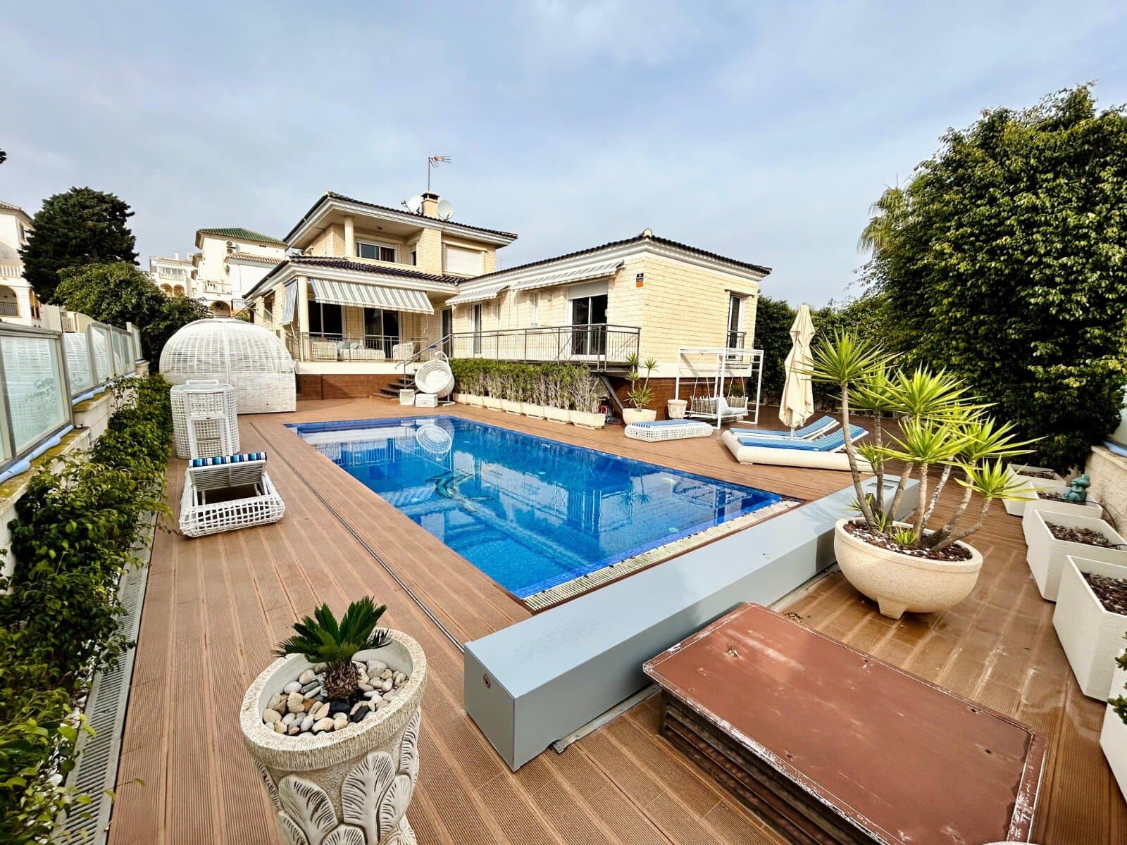5-Bedroom Villa in Torre la Mata, Torrevieja - 11