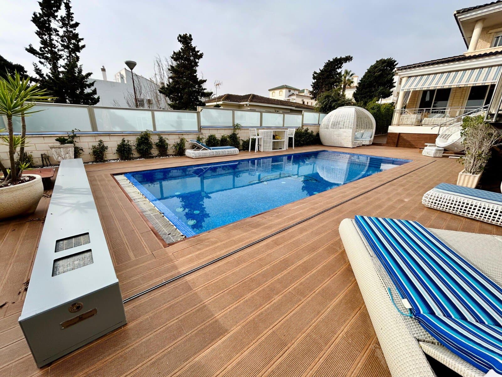 5-Bedroom Villa in Torre la Mata, Torrevieja - 12