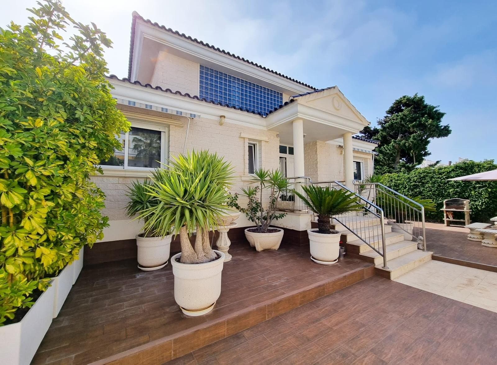 5-Bedroom Villa in Torre la Mata, Torrevieja - 2
