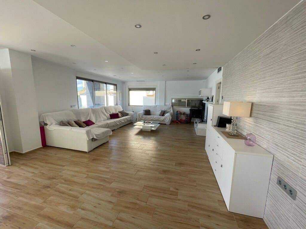 Villa de 6 Dormitorios en Islas Menores-Mar de Cristal, Cartagena - 27