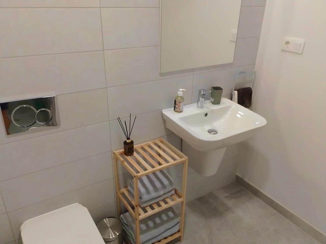 Apartamento de 2 Dormitorios en Las Filipinas, Orihuela Costa - 15