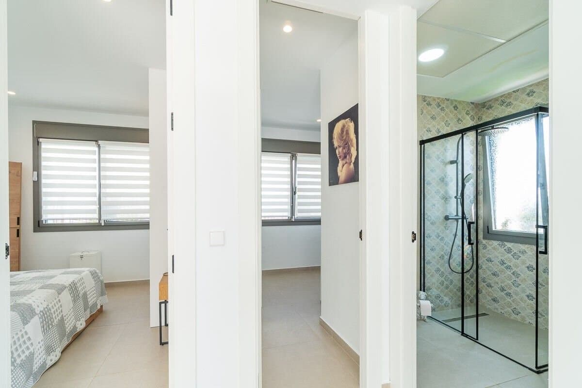 Villa de 3 Dormitorios en, San Miguel de Salinas - 19