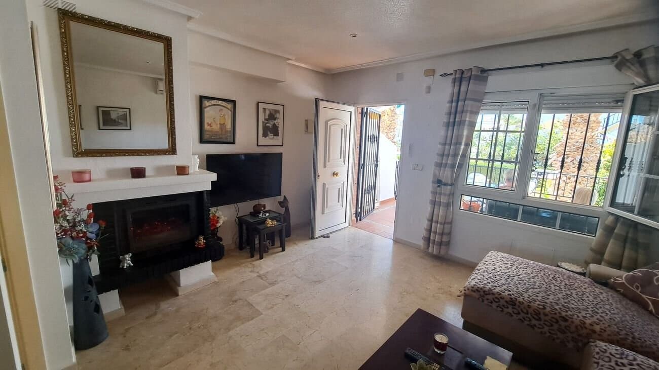 2-Bedroom House in Villamartín-las Filipinas, Orihuela Costa - 16