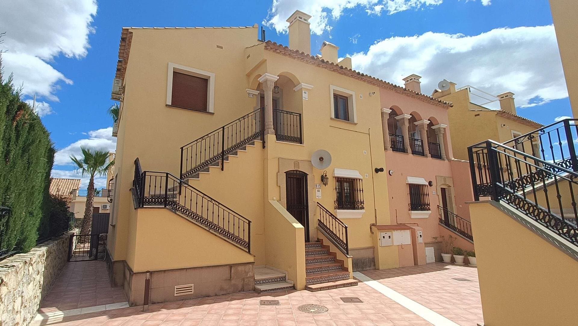 2-Bedroom Apartment in Comunidad Valenciana, Algorfa
