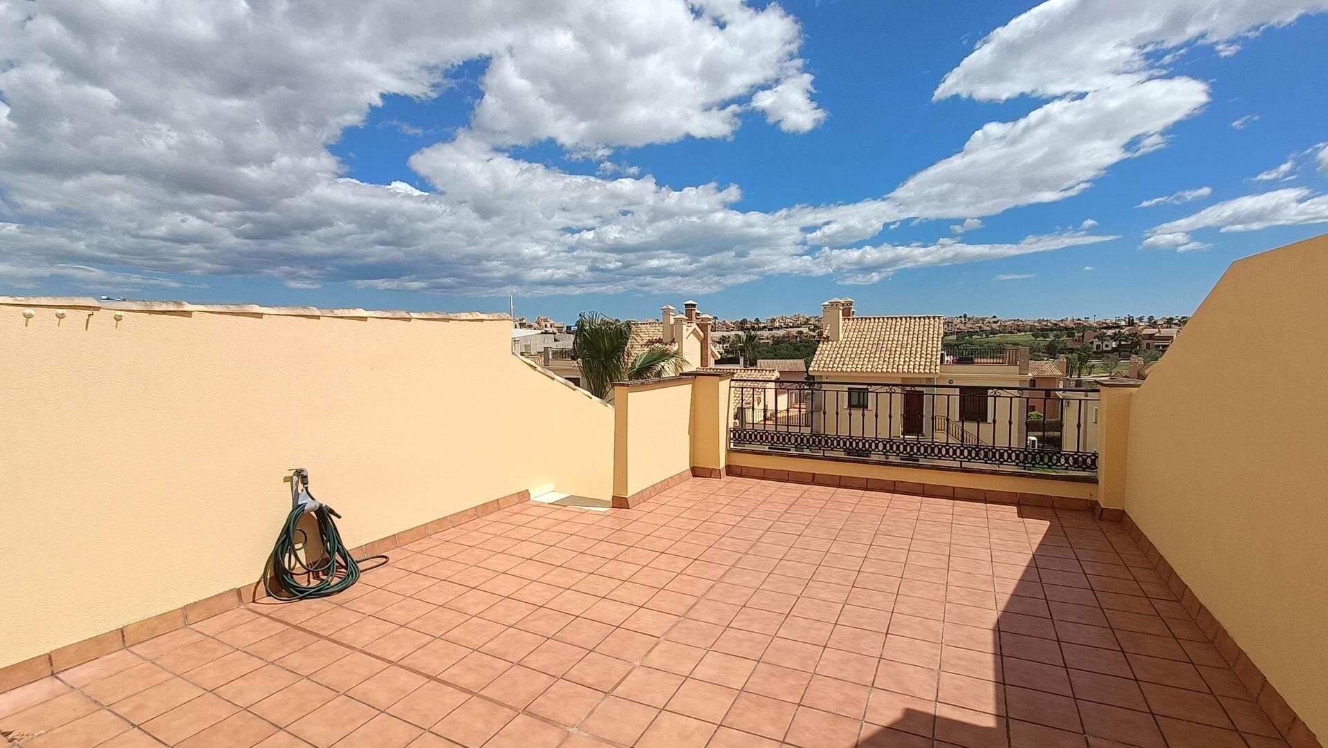 2-Bedroom Apartment in Comunidad Valenciana, Algorfa - 24