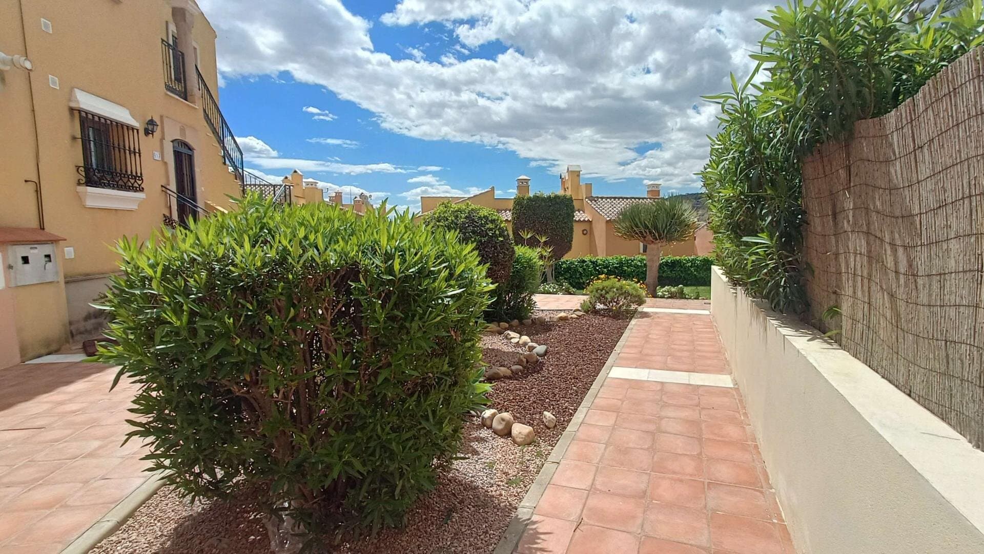2-Bedroom Apartment in Comunidad Valenciana, Algorfa - 31