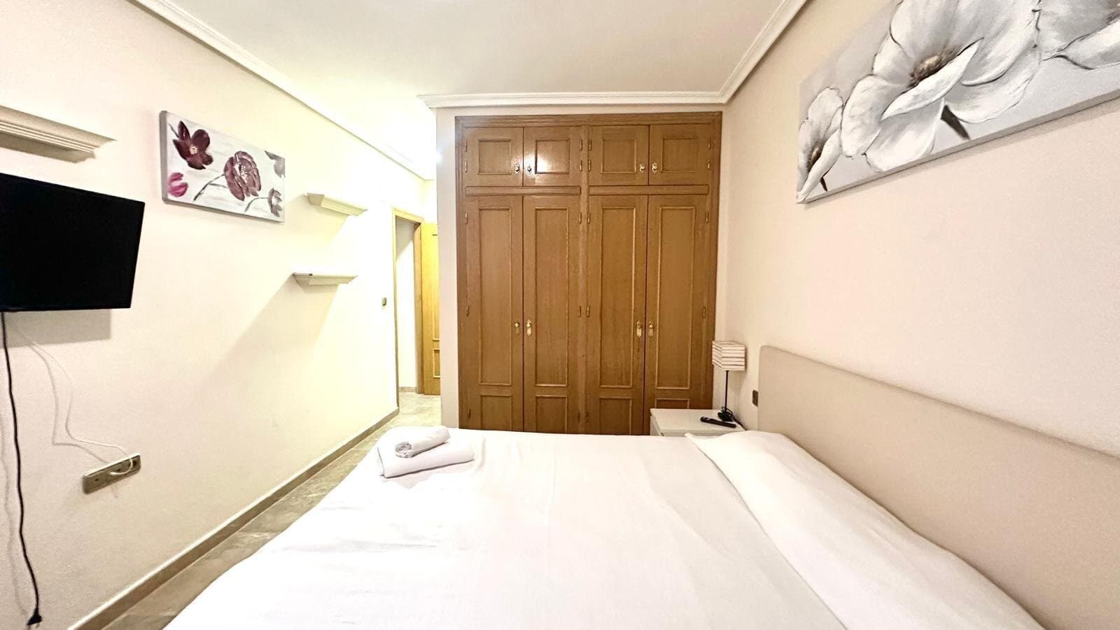 3-Bedroom Apartment in Torrevieja, Torrevieja - 20