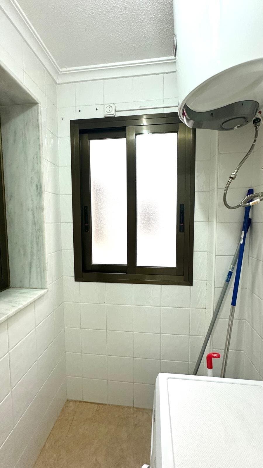 3-Bedroom Apartment in Torrevieja, Torrevieja - 7
