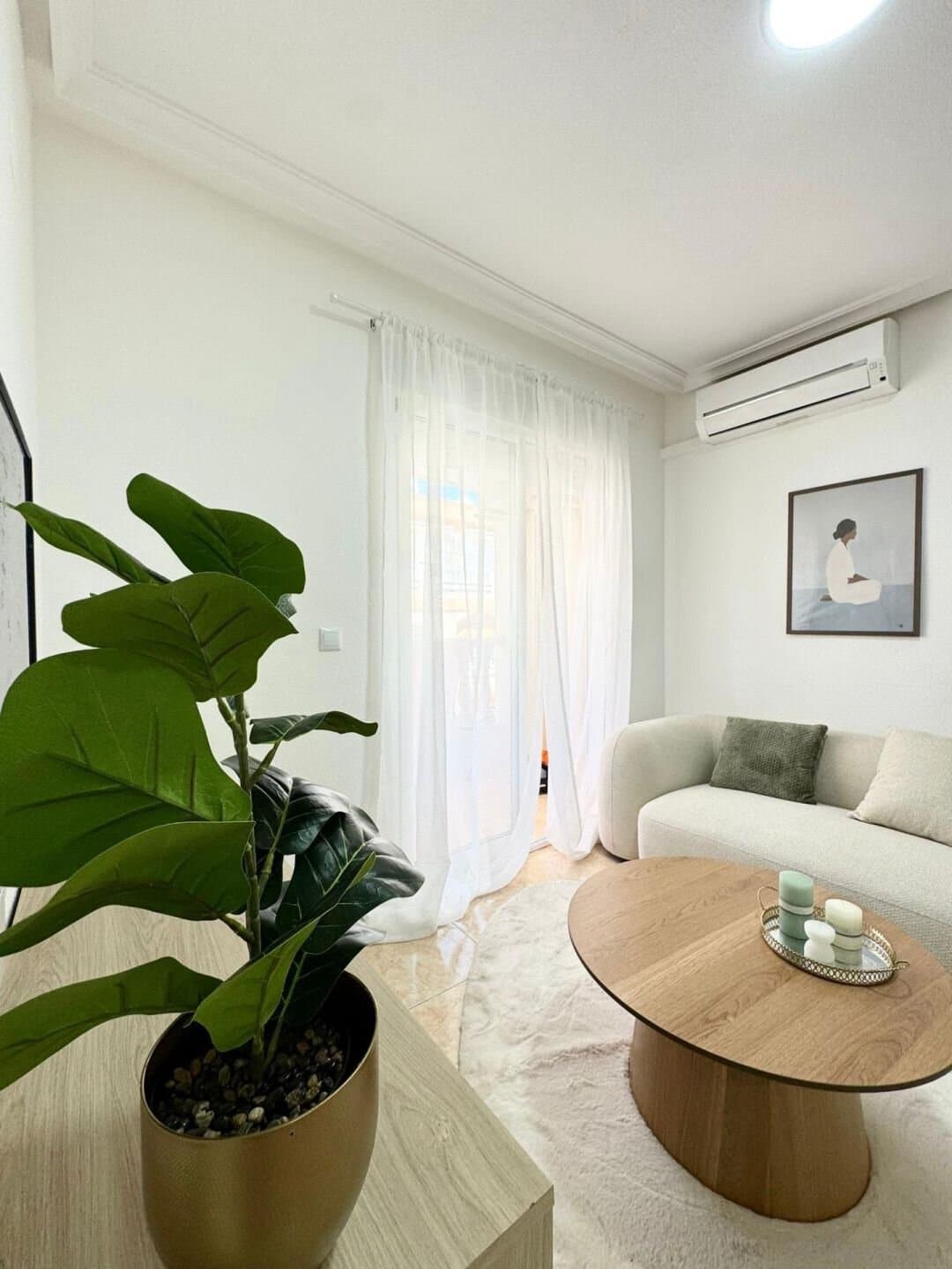 2-Bedroom Apartment in Estacion de Autobuses, Torrevieja - 4