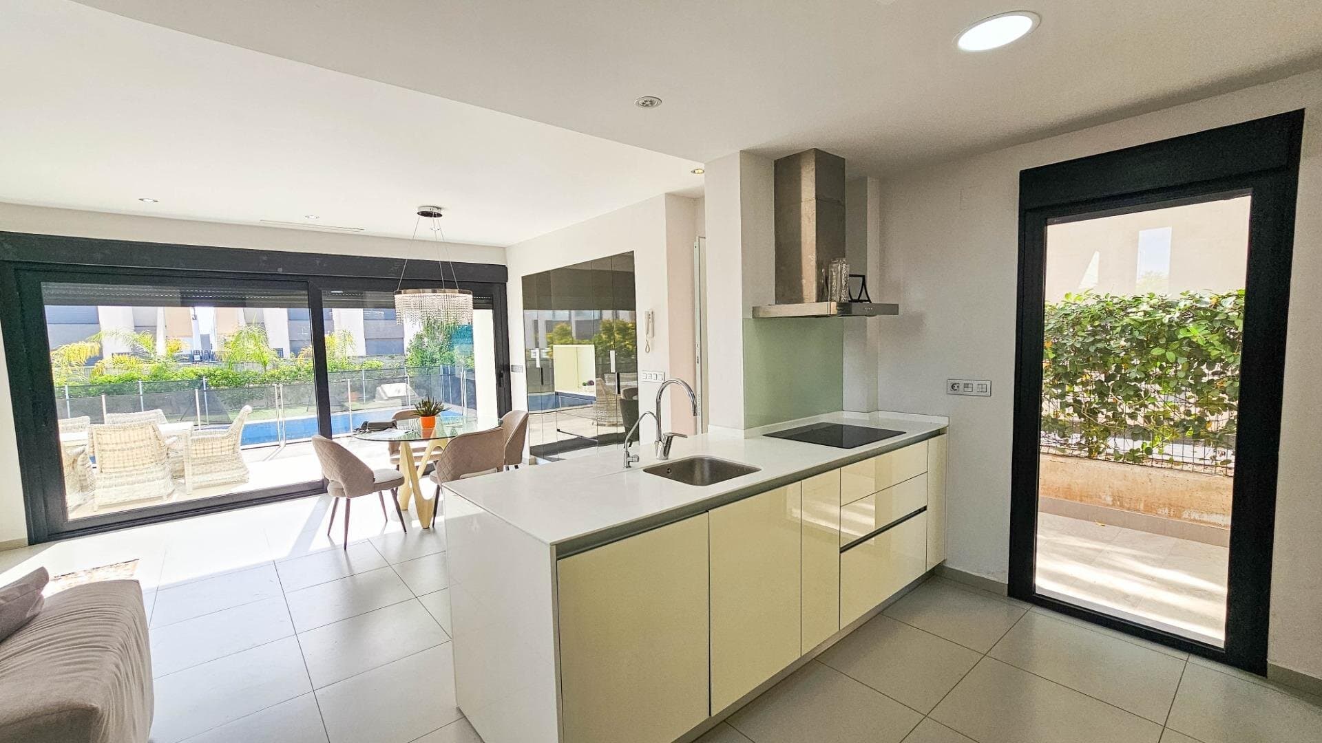 3-Bedroom Villa in Rojales - 13