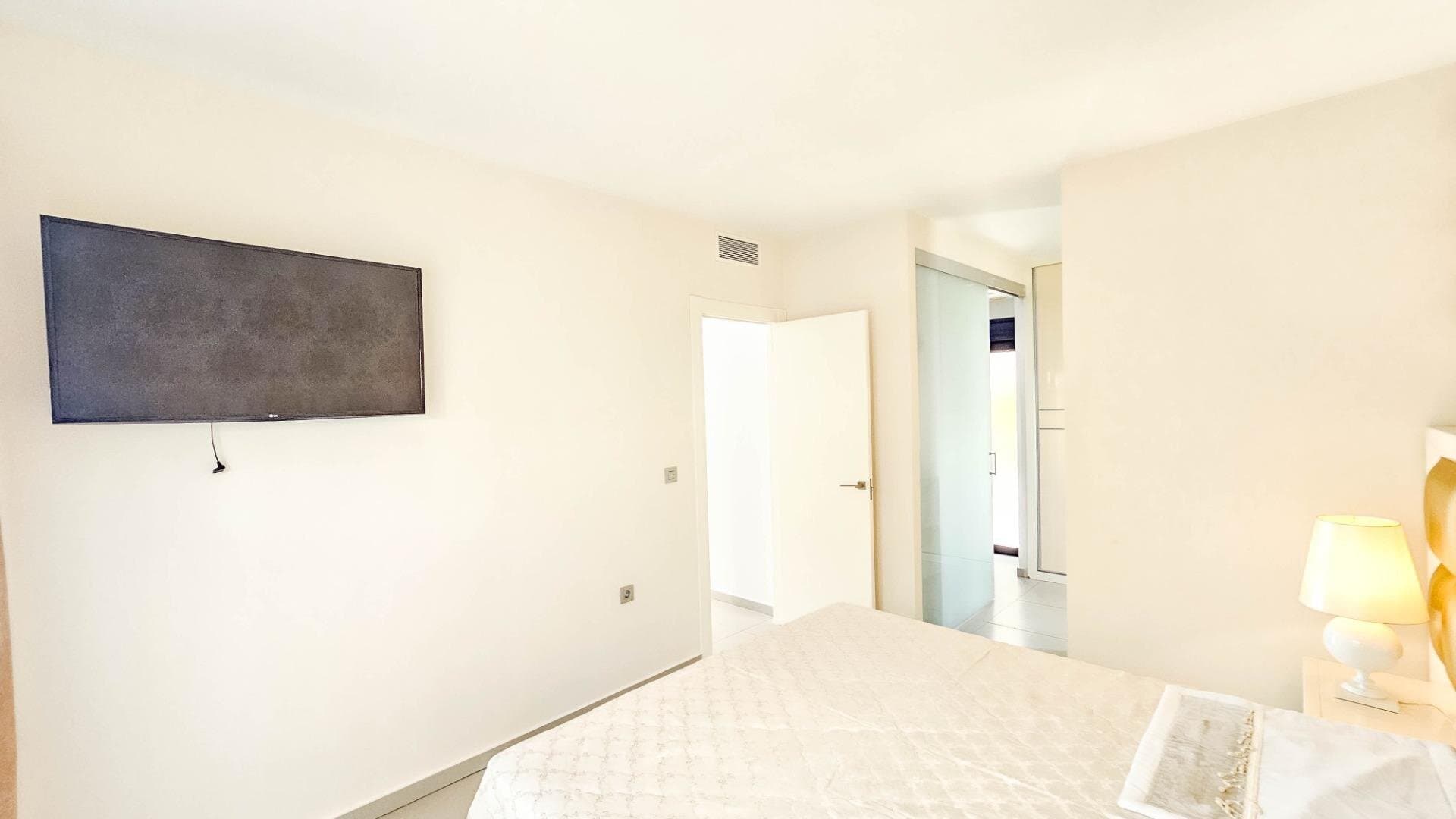 3-Bedroom Villa in Rojales - 2