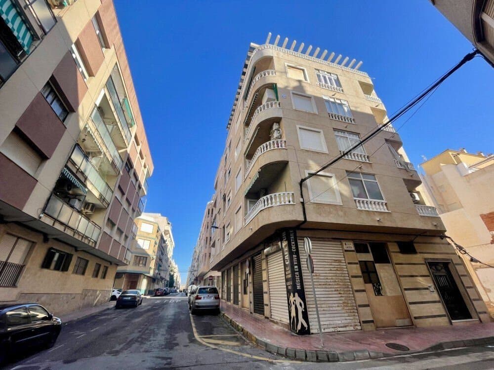 1-Bedroom Apartment in Estacion de Autobuses, Torrevieja - 16