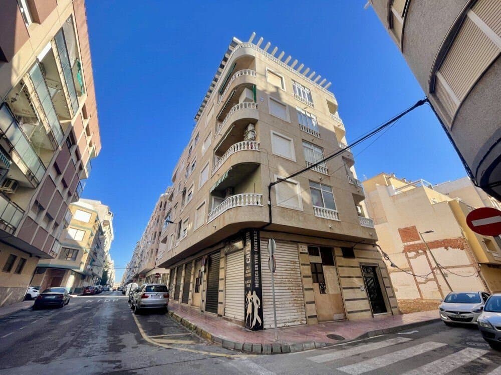 1-Bedroom Apartment in Estacion de Autobuses, Torrevieja - 19