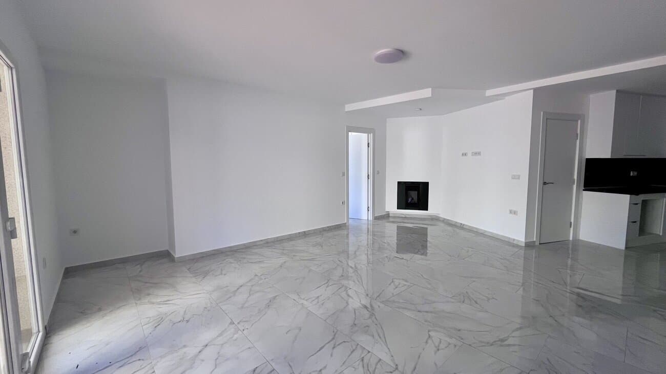 2-Bedroom Bungalow in Centro, Torrevieja - 2
