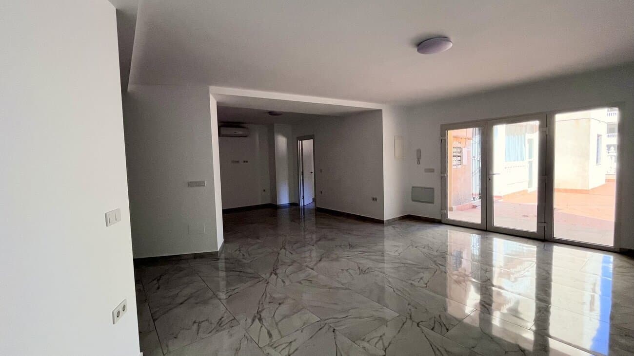2-Bedroom Bungalow in Centro, Torrevieja - 6
