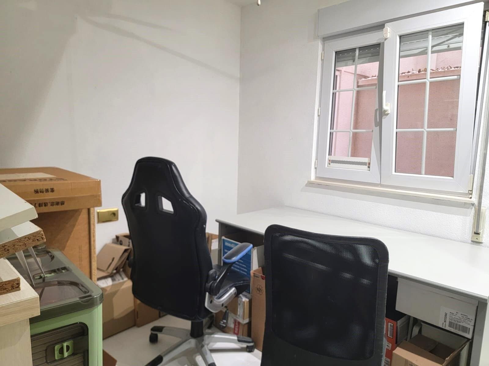 2-Bedroom Apartment in Torrevieja, Torrevieja - 12