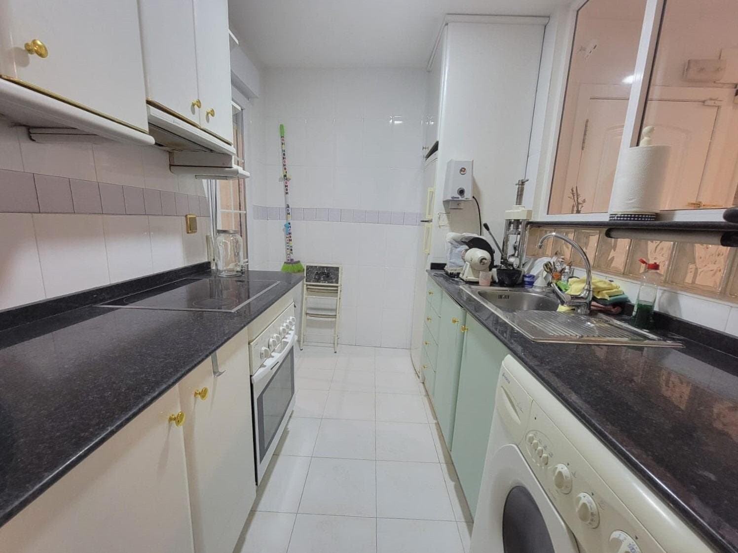 2-Bedroom Apartment in Torrevieja, Torrevieja - 8