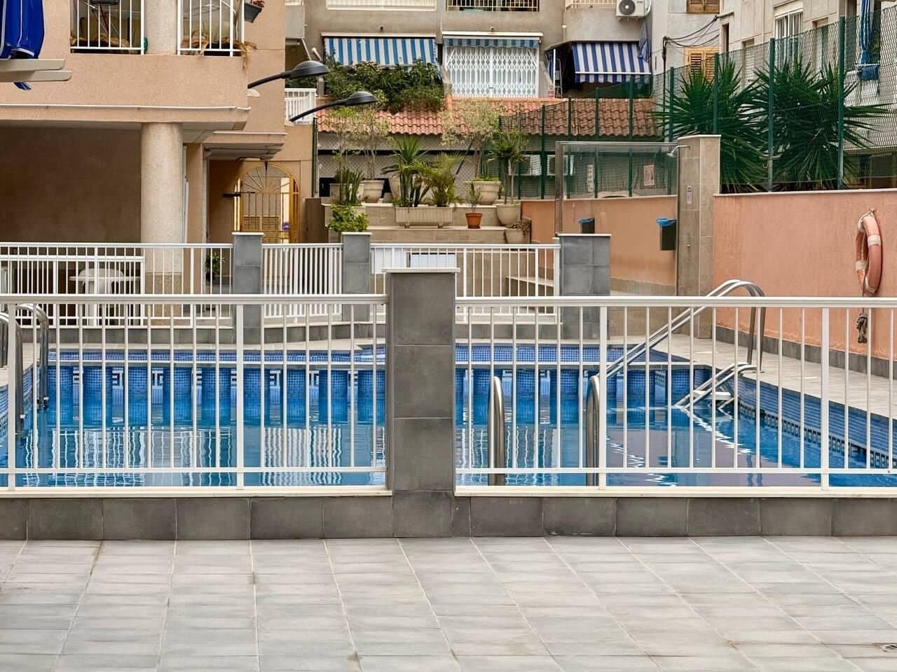 Apartamento de 2 Dormitorios en Acequion, Torrevieja - 3