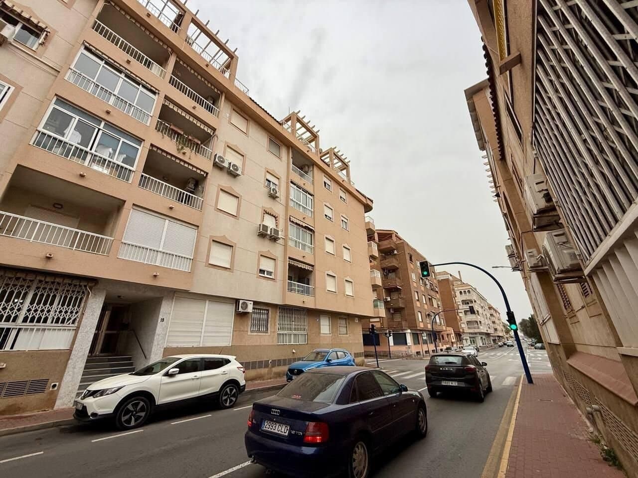 Apartamento de 2 Dormitorios en Acequion, Torrevieja - 40
