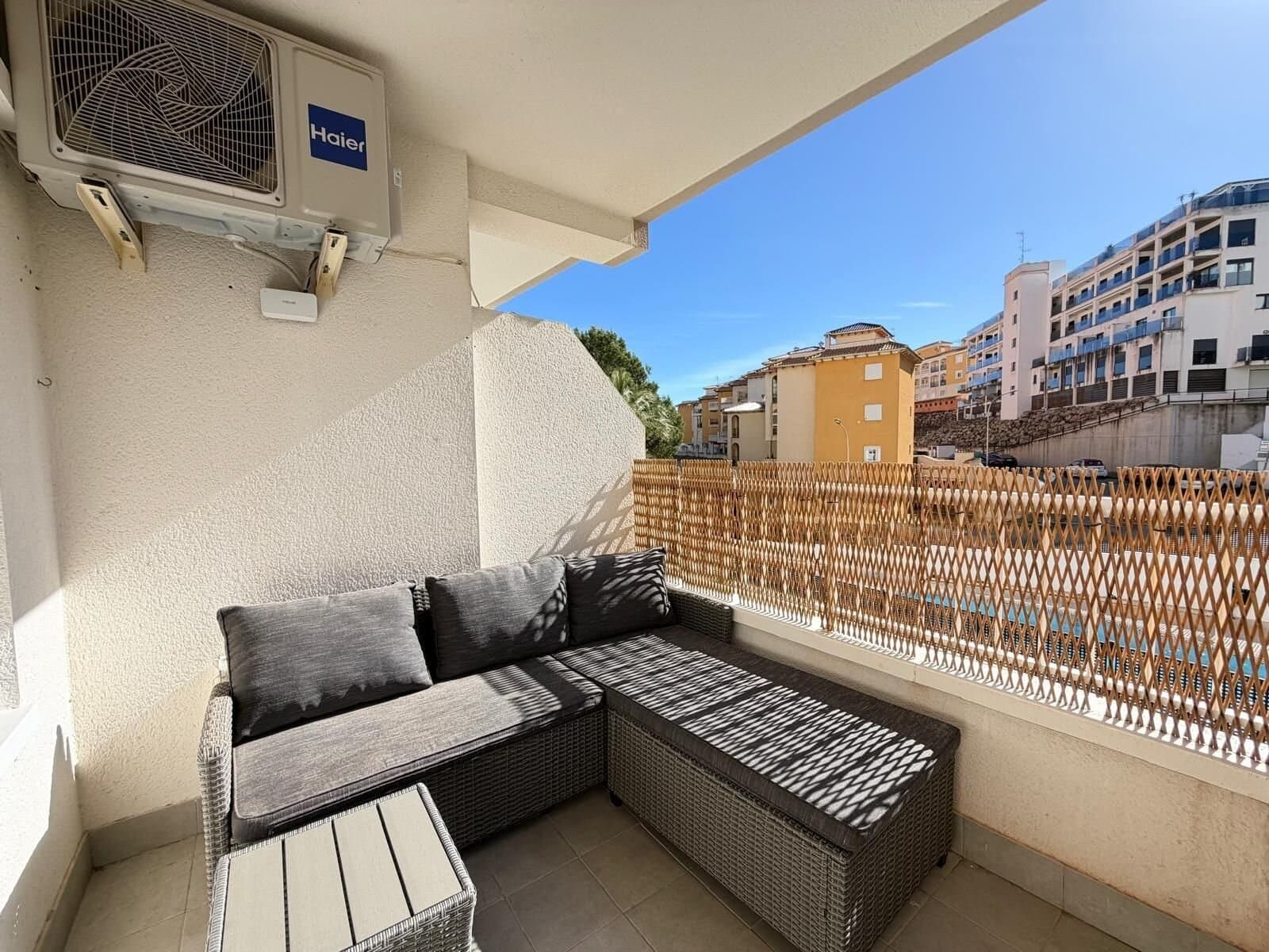 Apartamento de 2 Dormitorios en Altos de Campoamor, Orihuela Costa - 20
