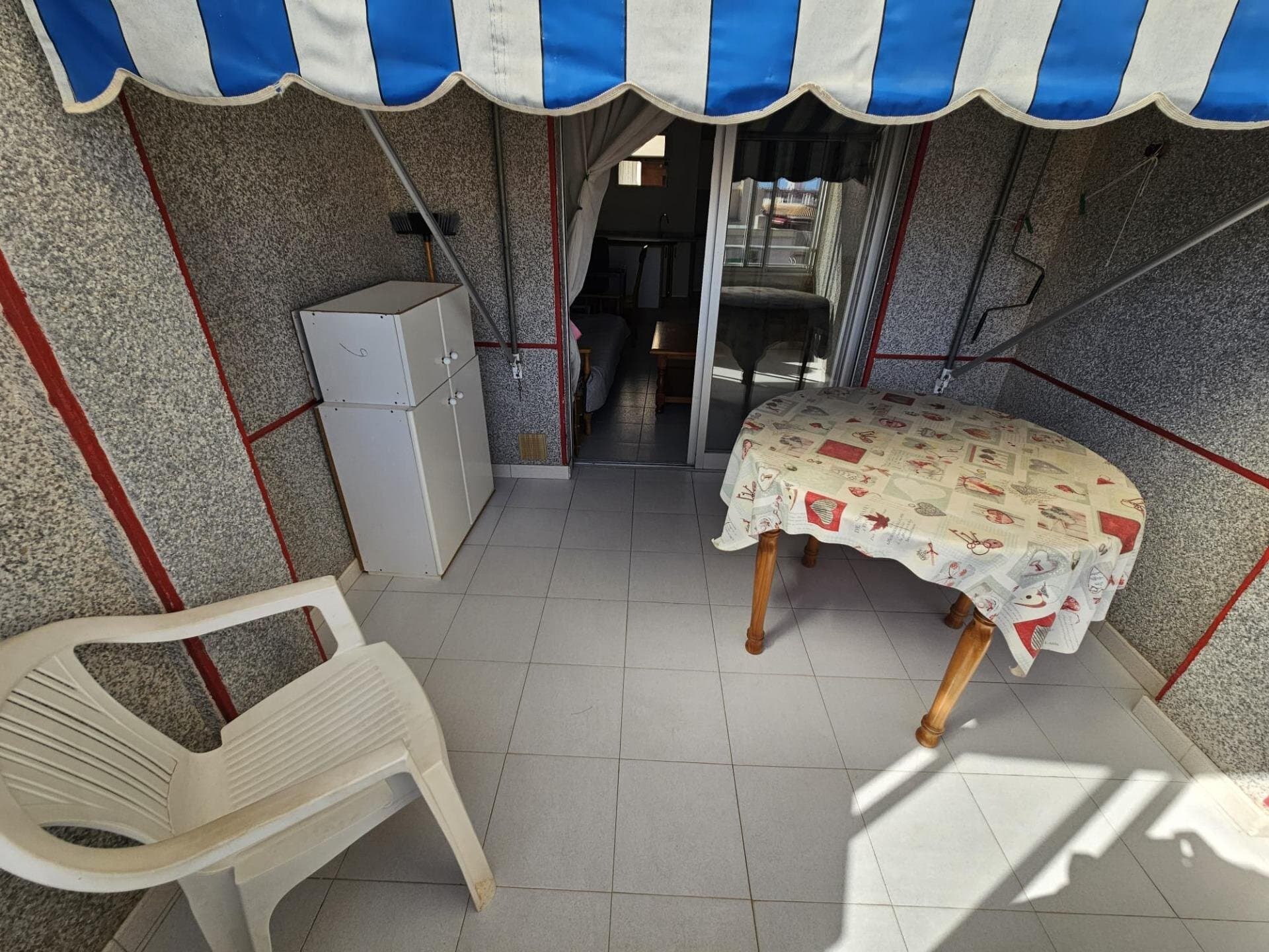 1-Bedroom Apartment in Torrevieja - 13