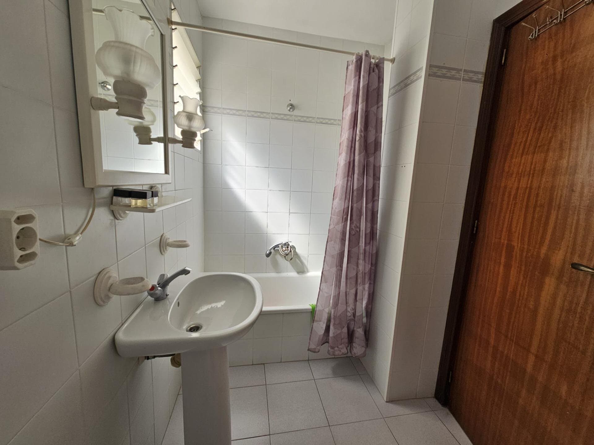 1-Bedroom Apartment in Torrevieja - 5