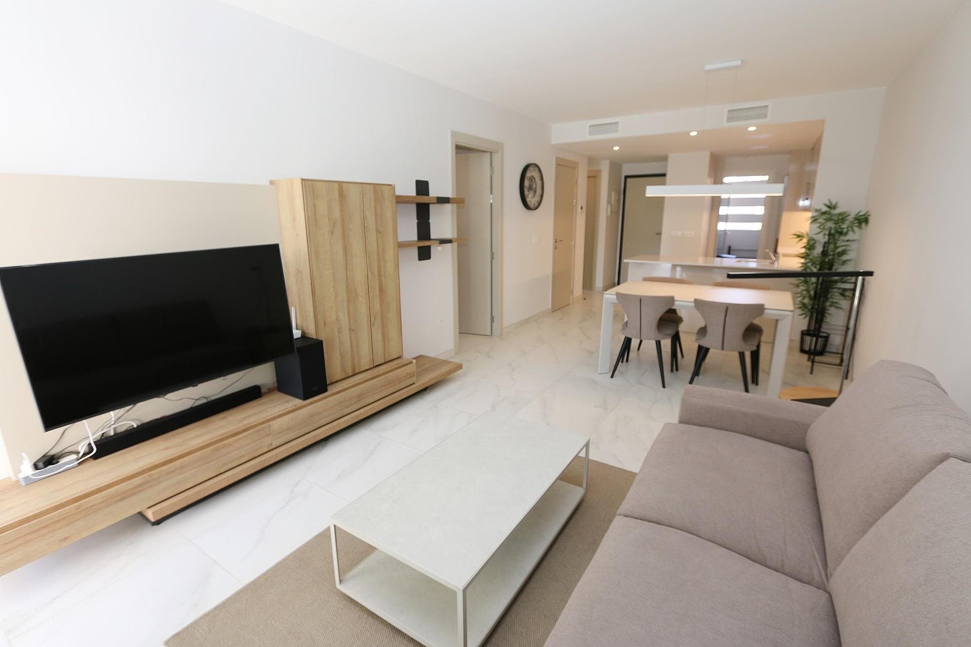 2-Bedroom Apartment in La Zenia, Orihuela Costa - 12