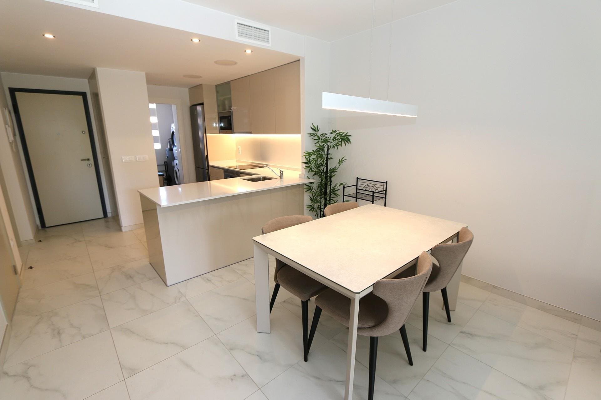 2-Bedroom Apartment in La Zenia, Orihuela Costa - 15