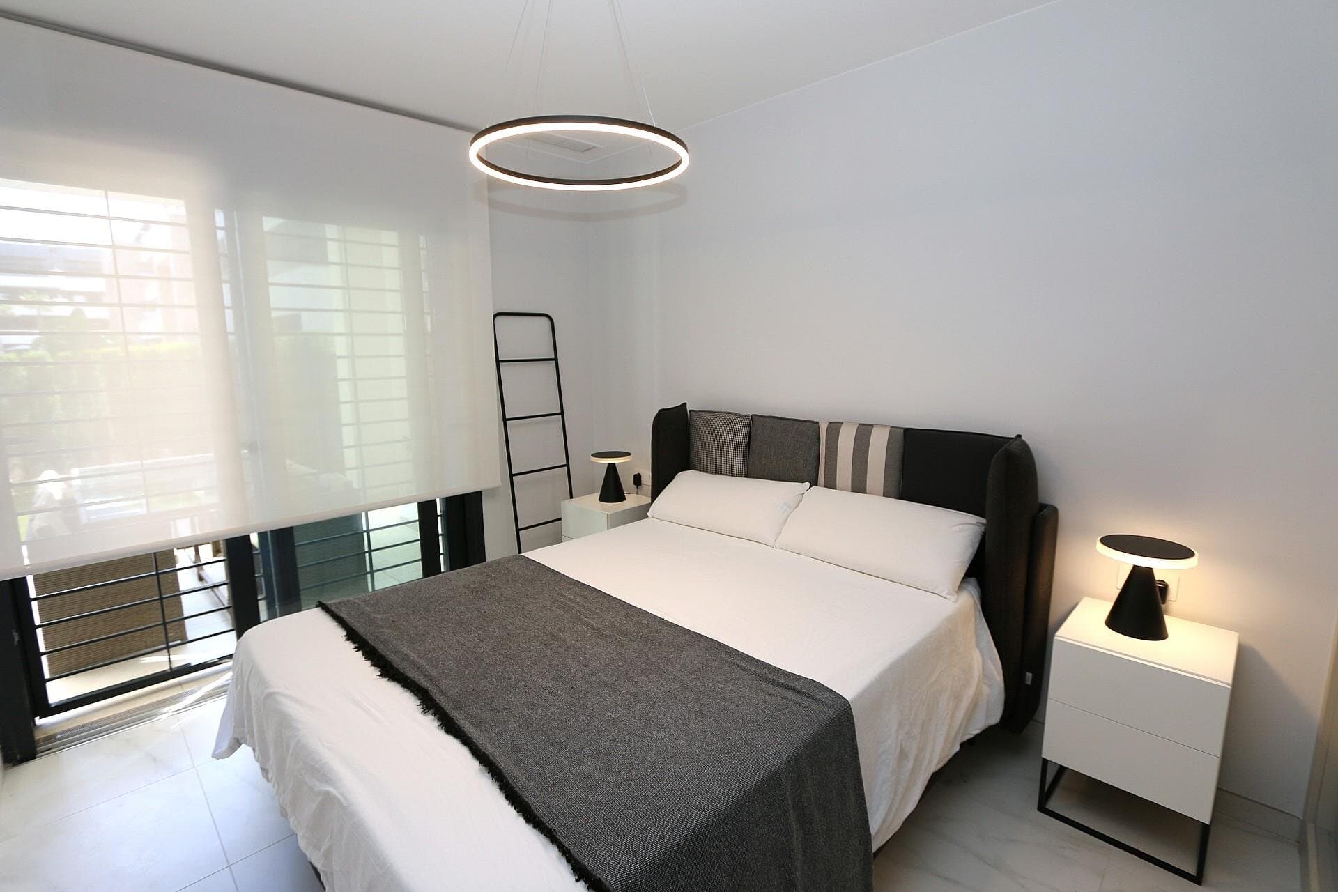 2-Bedroom Apartment in La Zenia, Orihuela Costa - 19