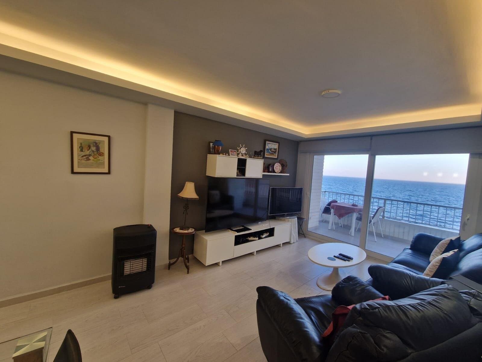 3-Bedroom Apartment in Playa del Cura, Torrevieja - 2