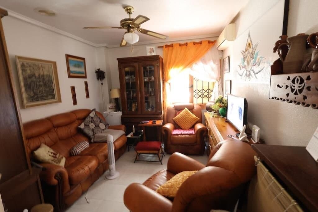 2-Bedroom Bungalow in Acequion, Torrevieja - 8