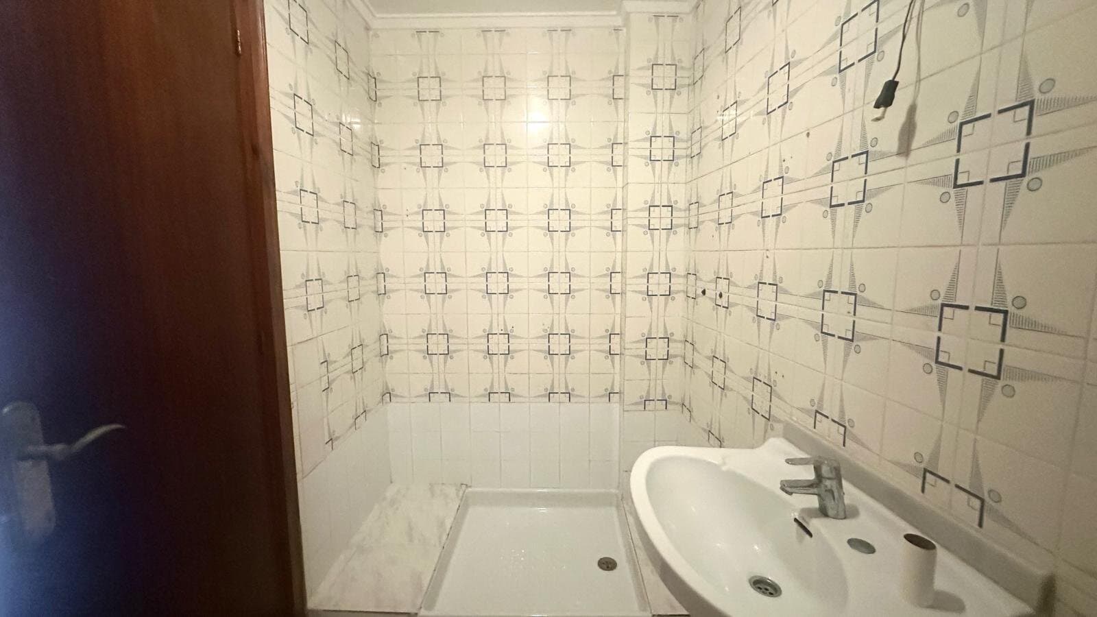 3-Bedroom Apartment in Paseo Maritimo, Torrevieja - 13