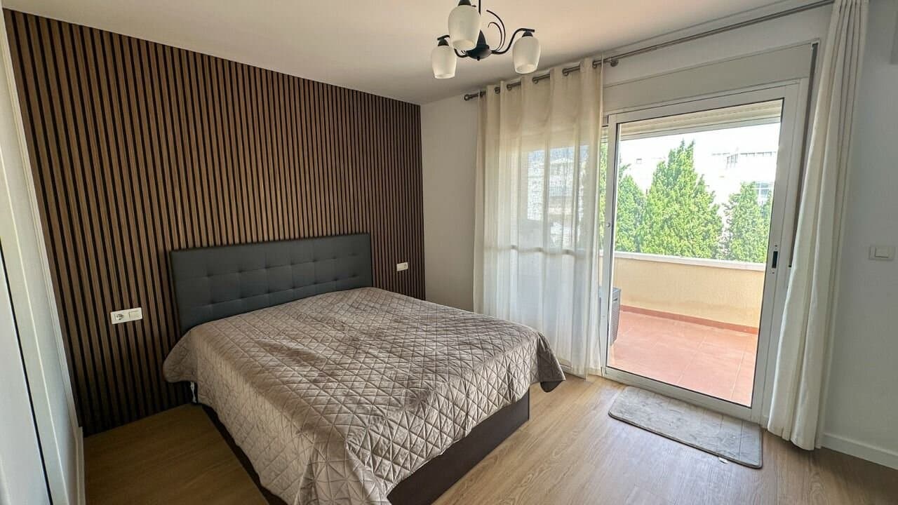 Villa de 3 Dormitorios en Villamartin, Orihuela Costa - 24