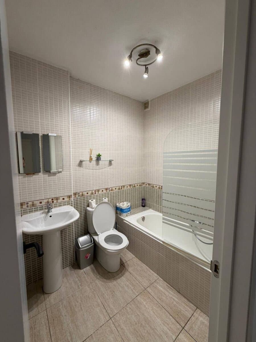 2-Bedroom Apartment in La Regia, Orihuela Costa - 12