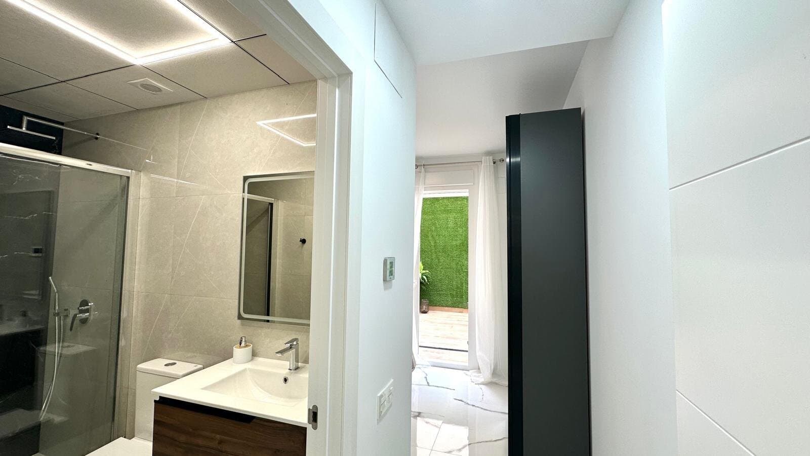 2-Bedroom Apartment in Playa del Cura, Torrevieja - 28